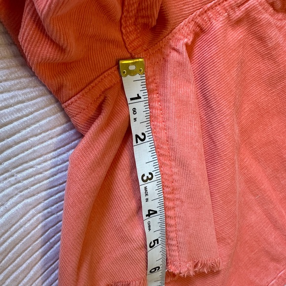 Carve design women short. - Picture 10 of 16